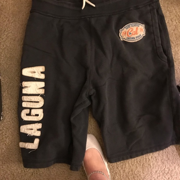 Bottoms - Picture 3 of 4